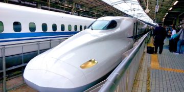 Getting around Japan: planes, trains, buses & ferries